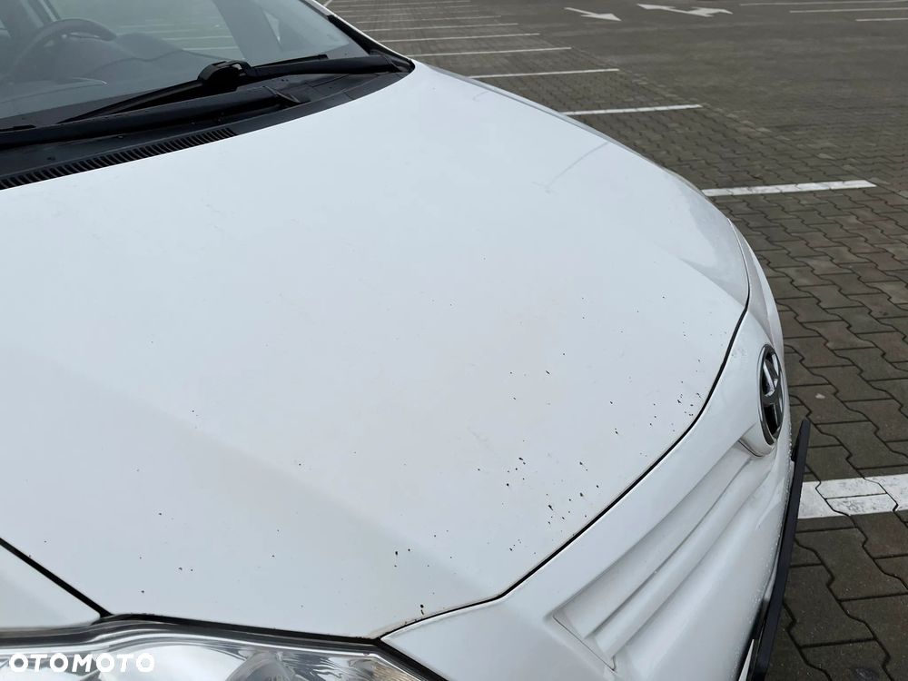 Toyota Auris 1.4 D-4D Terra EU5 - 23