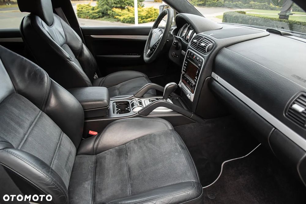 Porsche Cayenne S Tiptronic S Transsyberia - 18