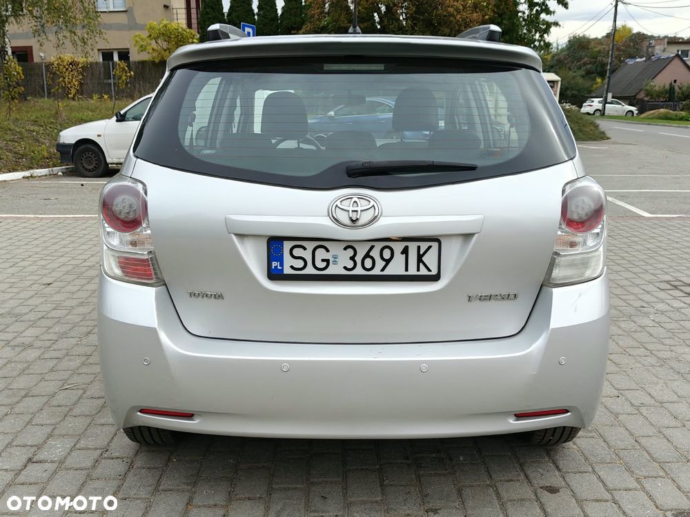 Toyota Verso 2.0 D-4D Premium - 27