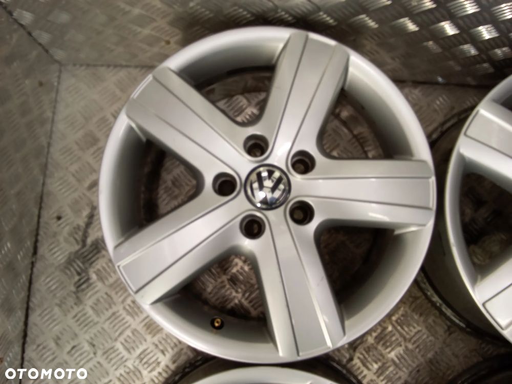 Felgi Vw Transporter T5 T6 Multivan 7Jx17 et55 5x120 - 6