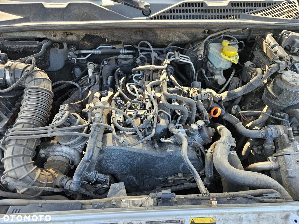 Volkswagen Amarok - 14