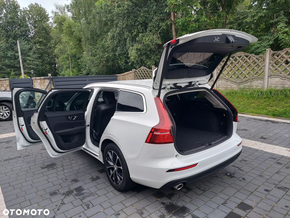 Volvo V60 B3 B Momentum Pro - 20