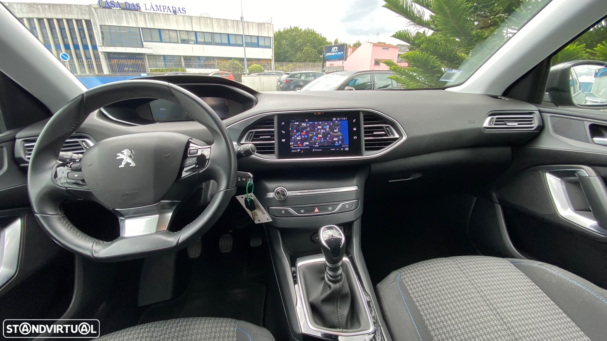 Peugeot 308 SW 1.2 PureTech Style - 29