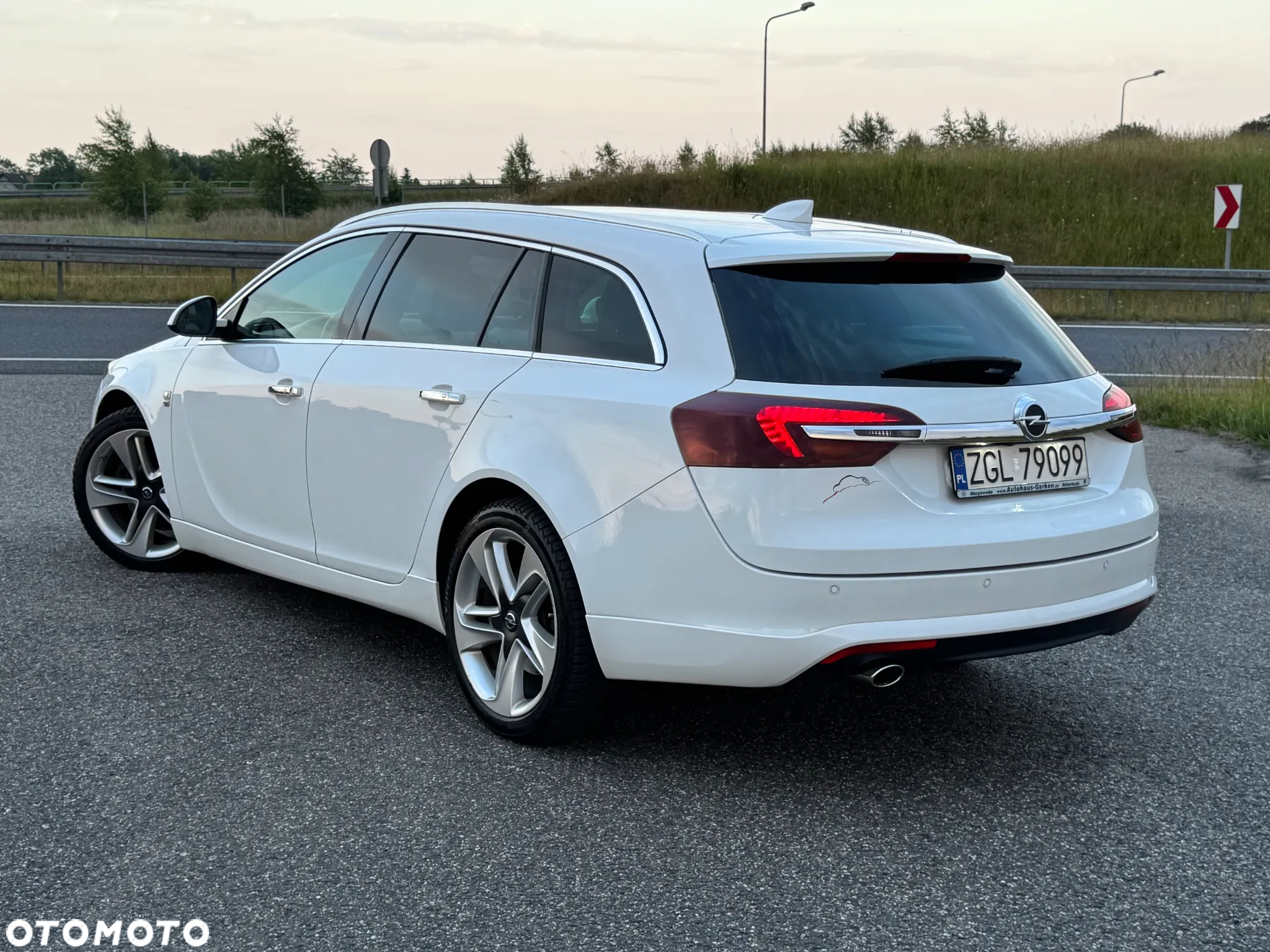 Opel Insignia - 7
