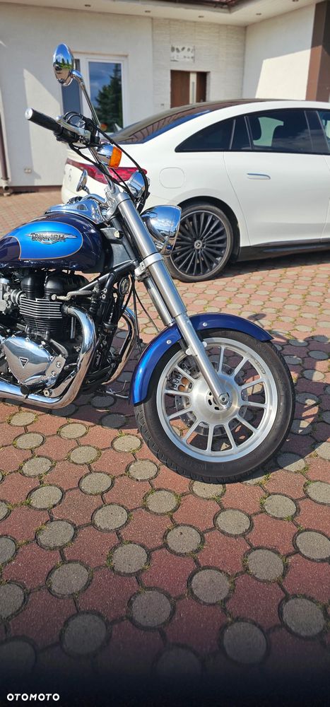 Triumph America - 7
