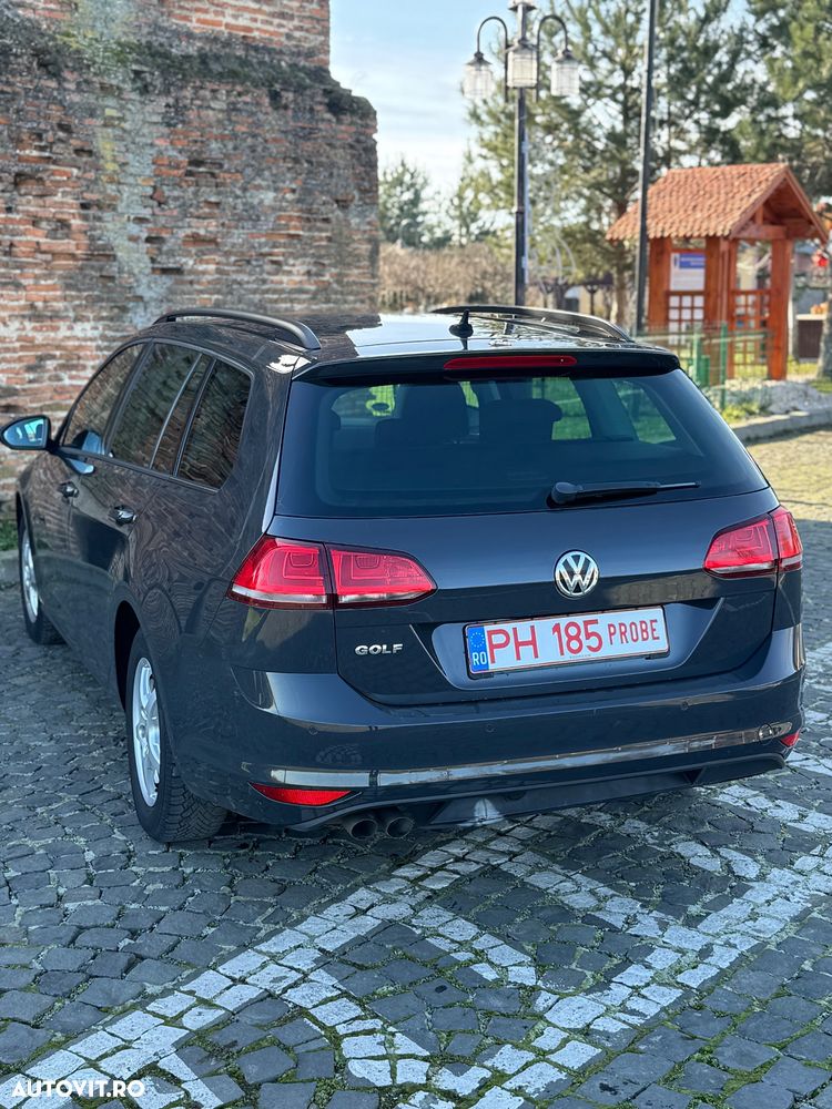 Volkswagen Golf ver-2-0-bluetdi-comfortline - 5