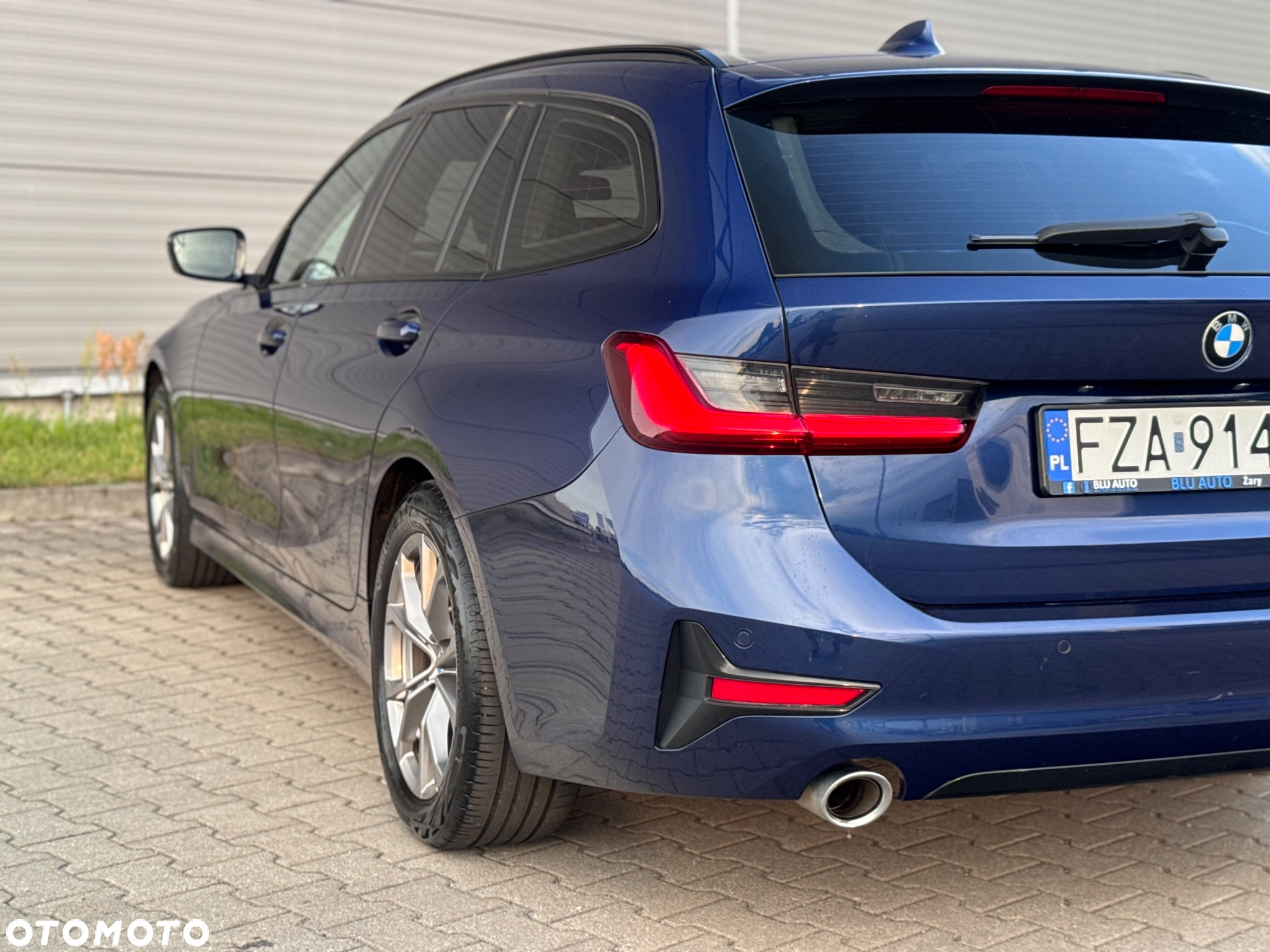 BMW Seria 3 320d Touring Sport Line - 8
