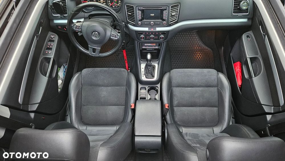 Volkswagen Sharan 2.0 TDI Highline DSG - 8