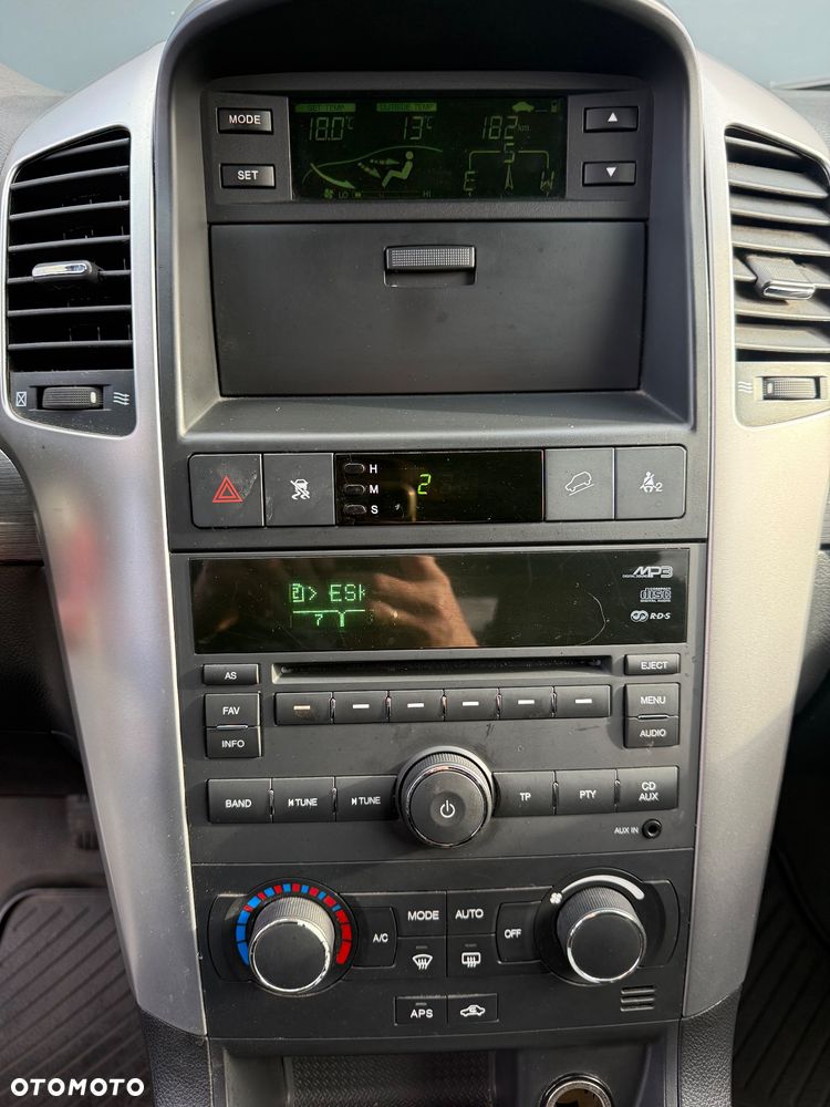 Chevrolet Captiva - 16