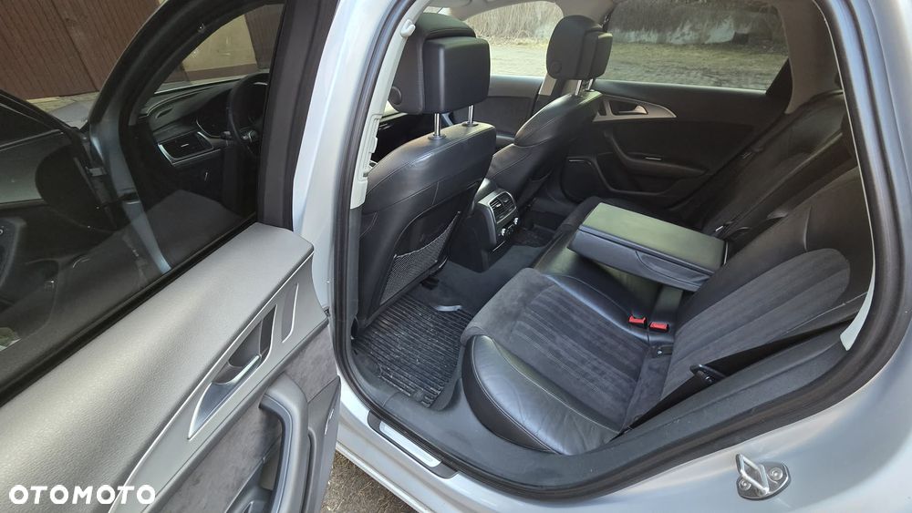 Audi A6 Avant 3.0 TDI DPF quattro S tronic - 14