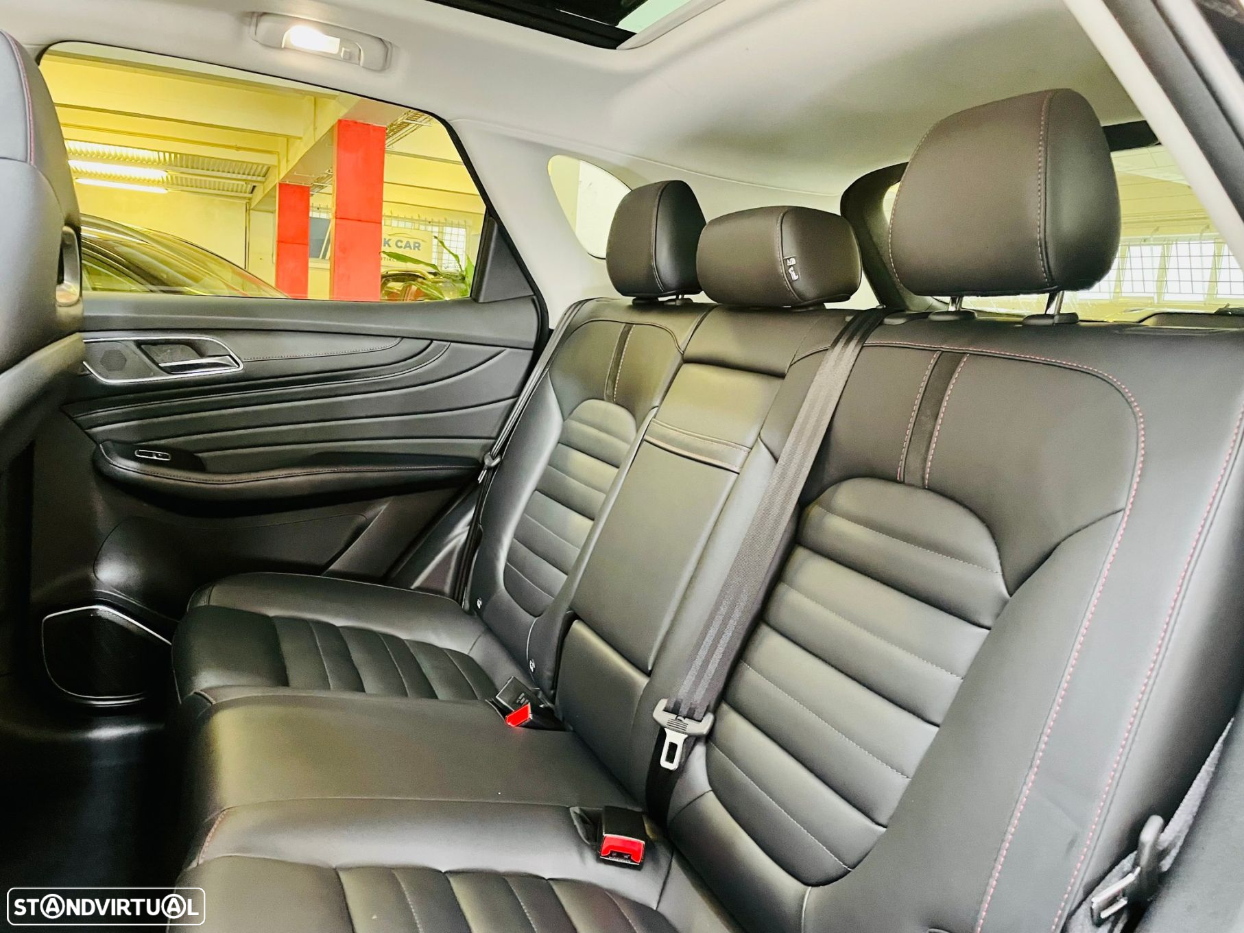 MG EHS 1.5 T-GDI Plug-in Hybrid Luxury - 32