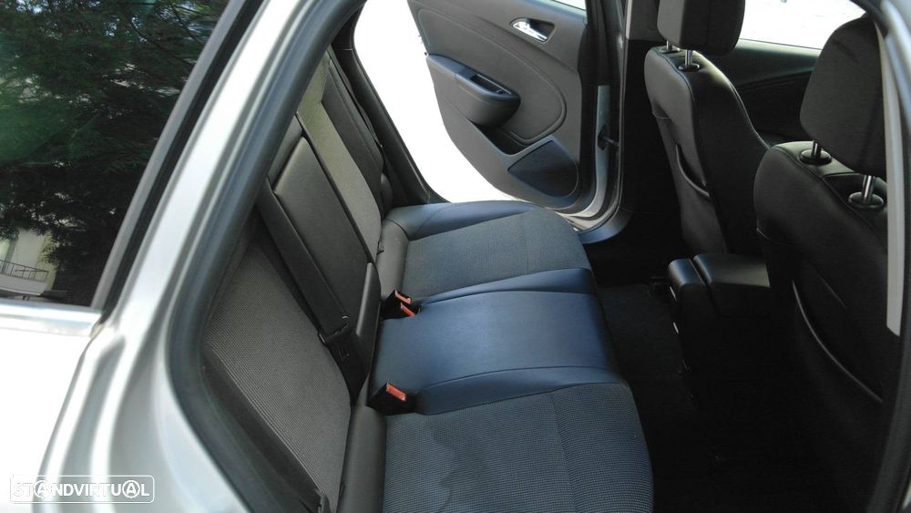 Opel Astra Sports Tourer 1.7 CDTi Cosmo S/S - 18