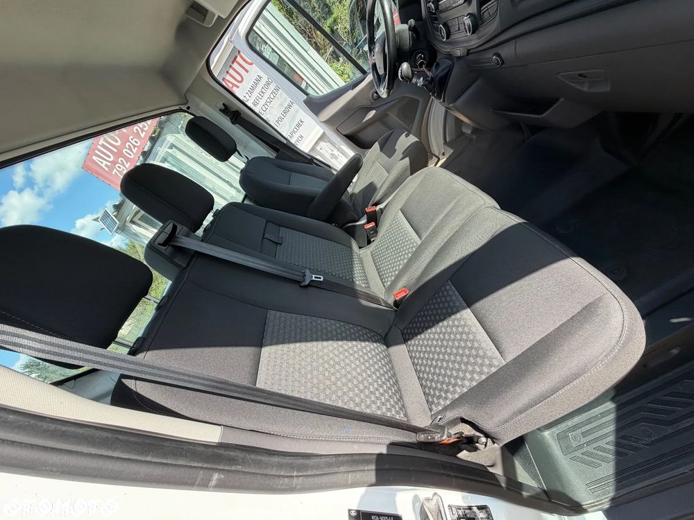 Ford Transit - 17