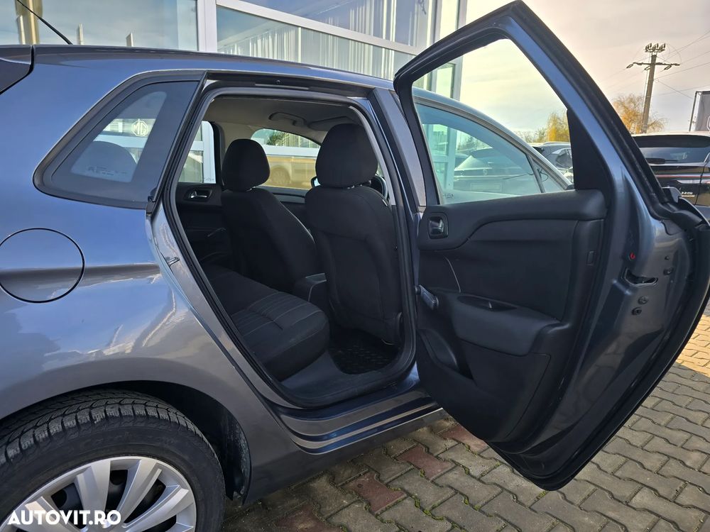 Citroën C4 - 11