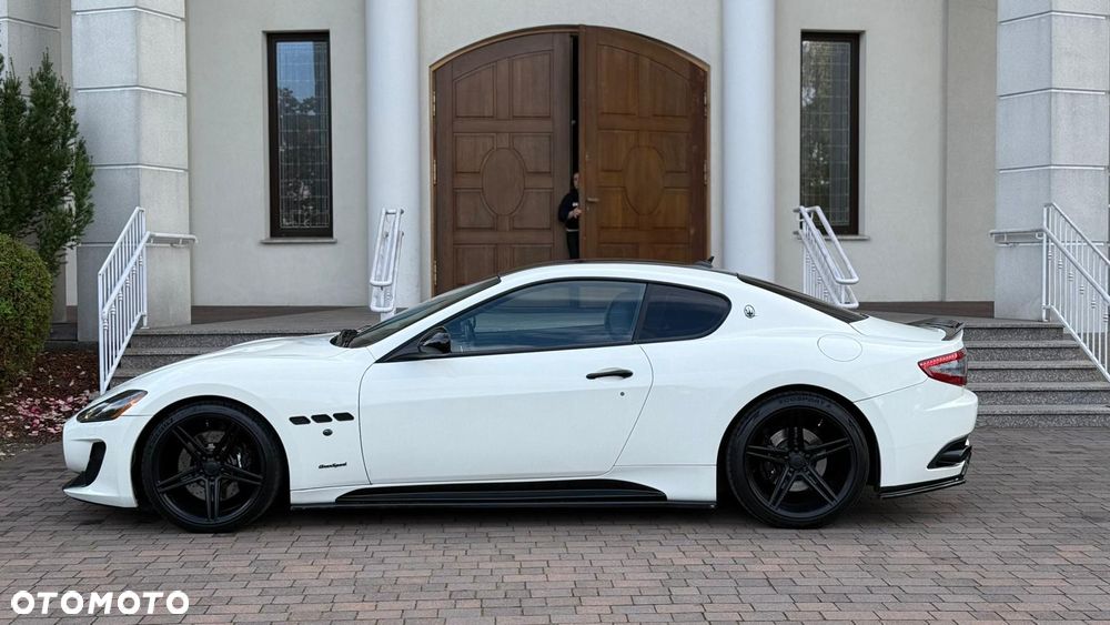 Maserati GranTurismo S - 3
