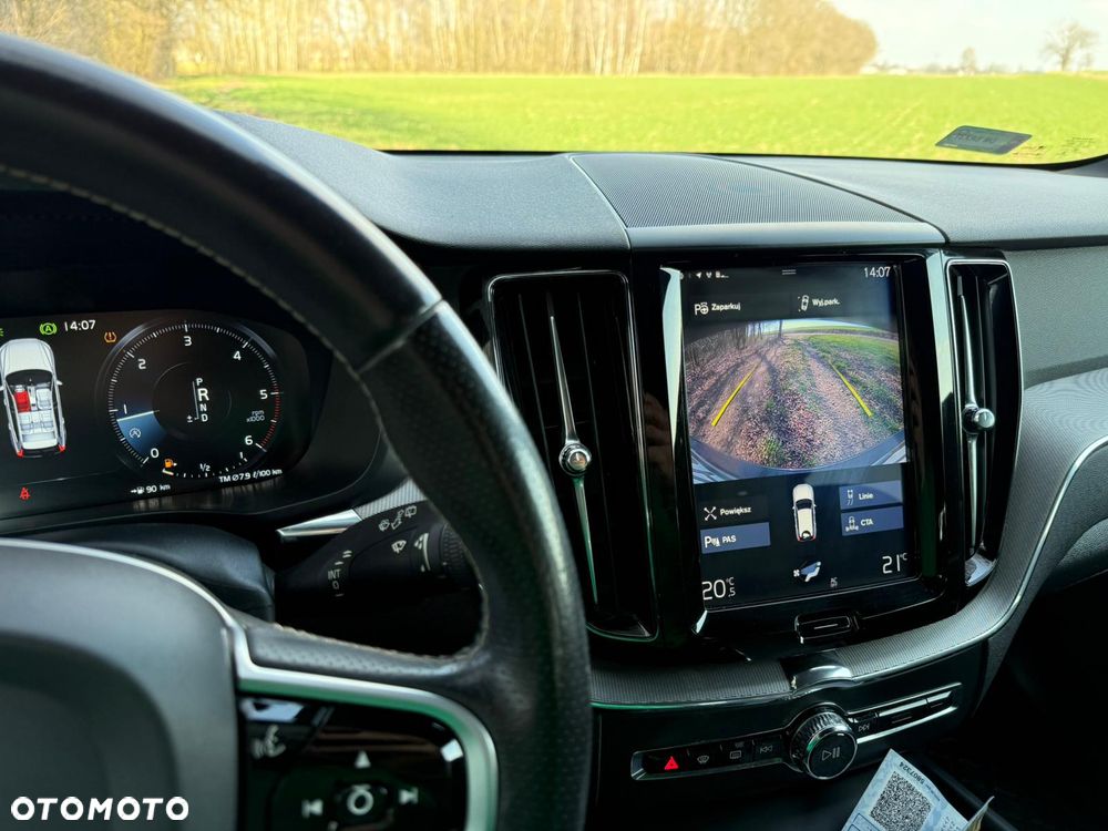 Volvo XC 60 D4 R-Design - 5