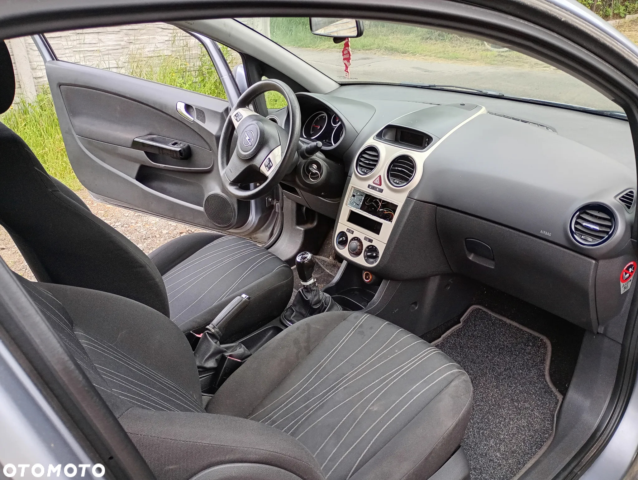 Opel Corsa - 9