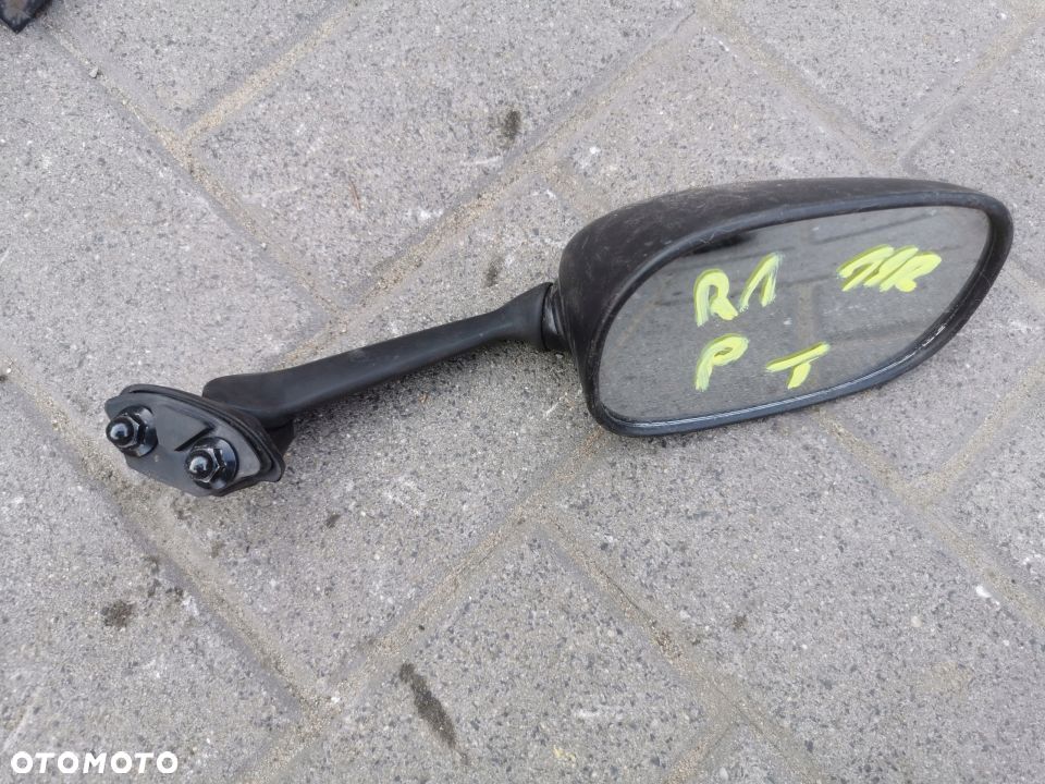 LUSTERKO PRAWE YAMAHA R1 RN22 - 1