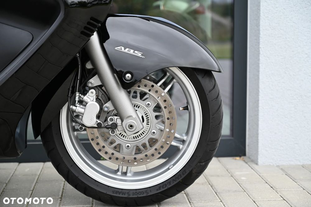 Suzuki Burgman - 29