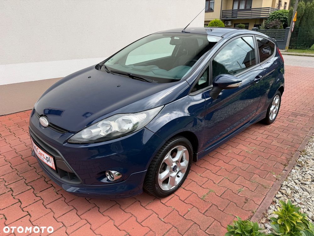 Ford Fiesta - 2