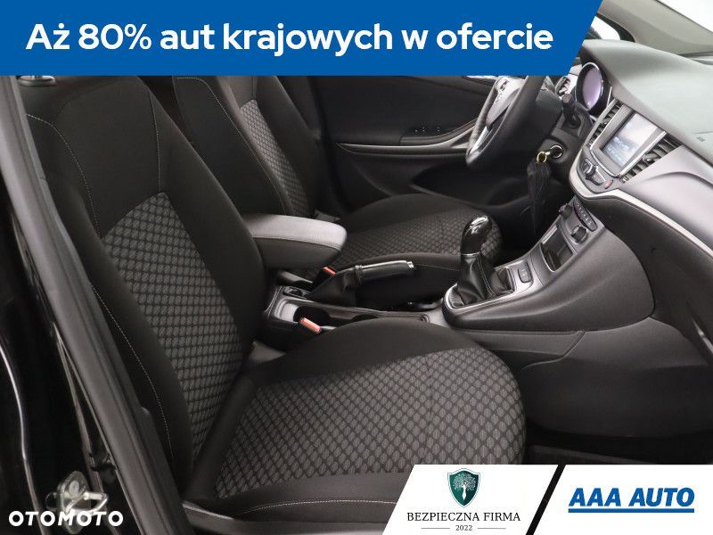 Opel Astra - 11