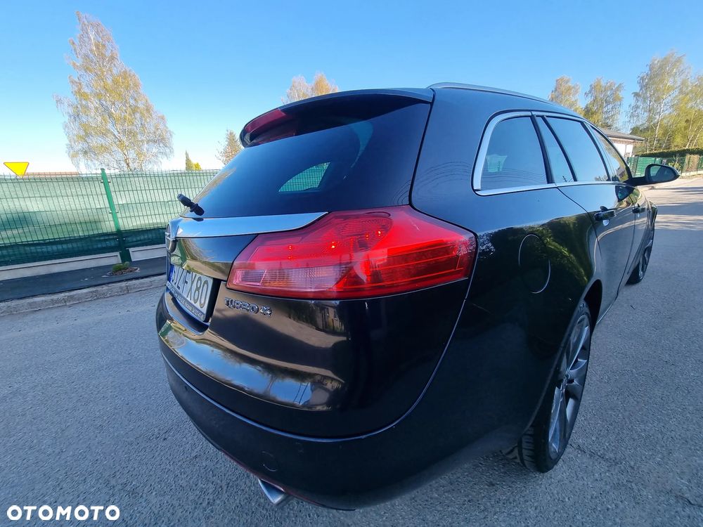 Opel Insignia 2.0 T Cosmo 4x4 - 20