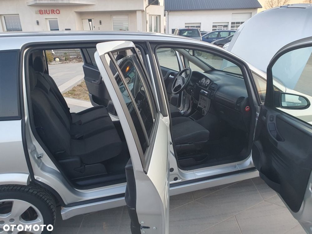 Opel Zafira - 6