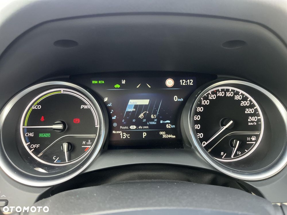 Toyota Camry 2.5 Hybrid Executive CVT - 17