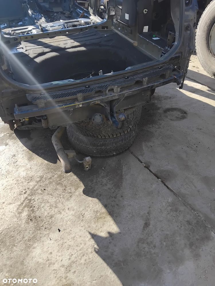 Hak passat b8 - 1