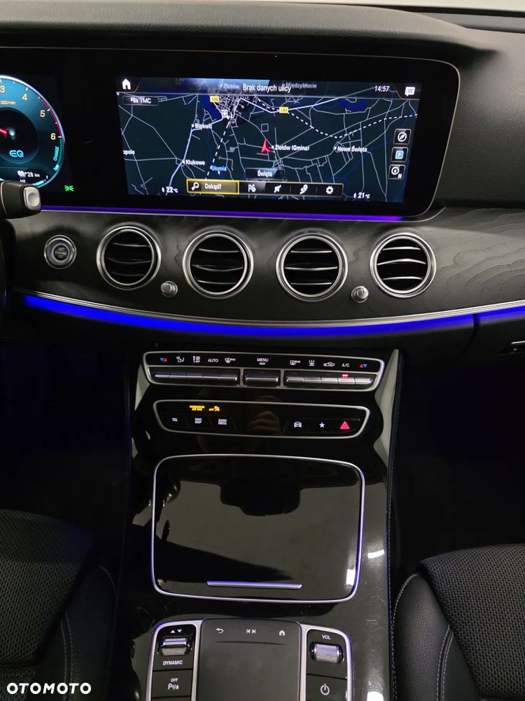 Mercedes-Benz Klasa E 300 de 4-Matic Exclusive - 9
