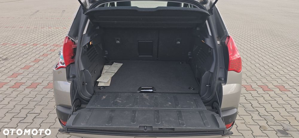 Peugeot 3008 - 12