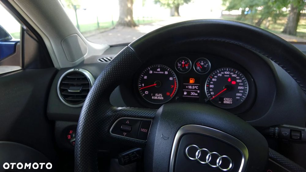 Audi A3 3-drzwiowe 1.4 TFSI Ambiente - 14