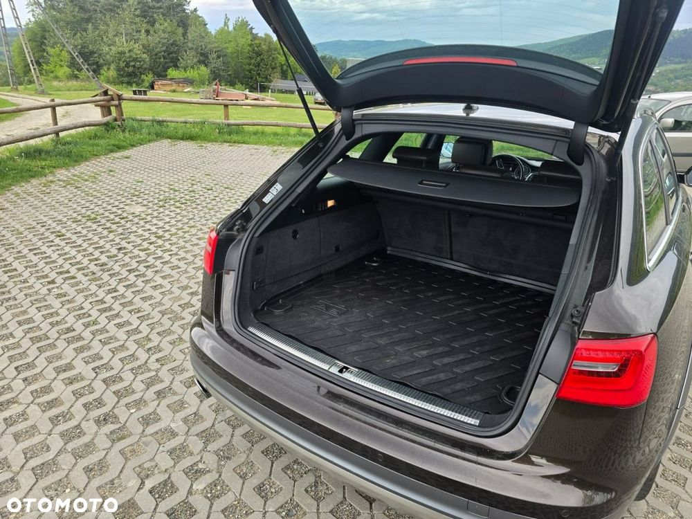 Audi A6 Allroad - 38