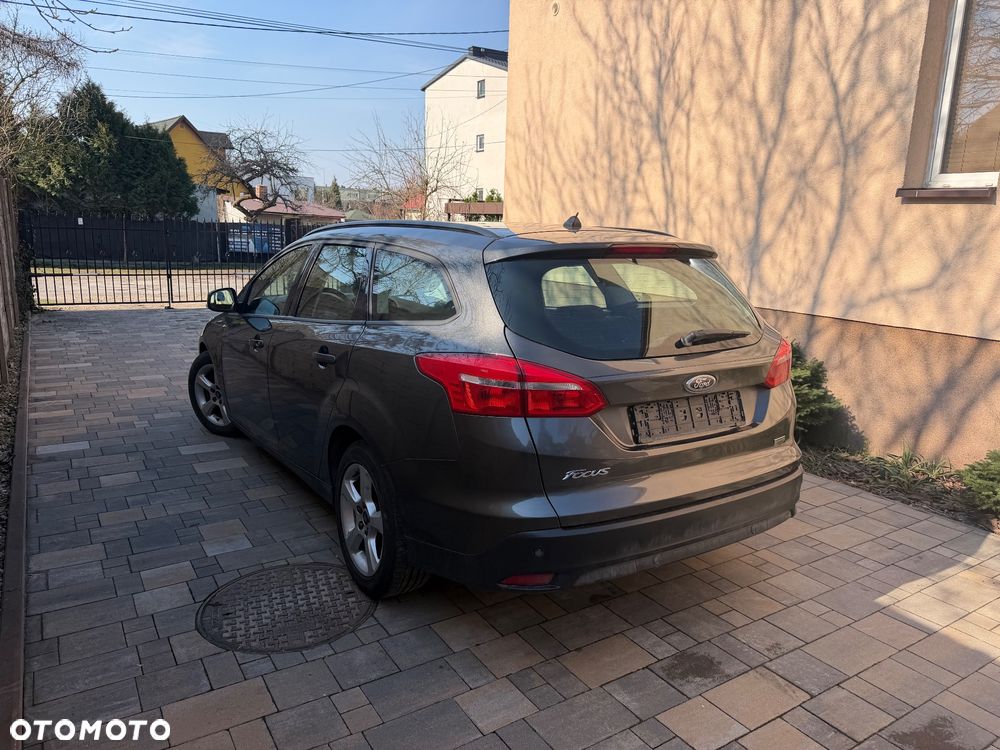 Ford Kuga 1.5 EcoBoost 2x4 SYNC - 3