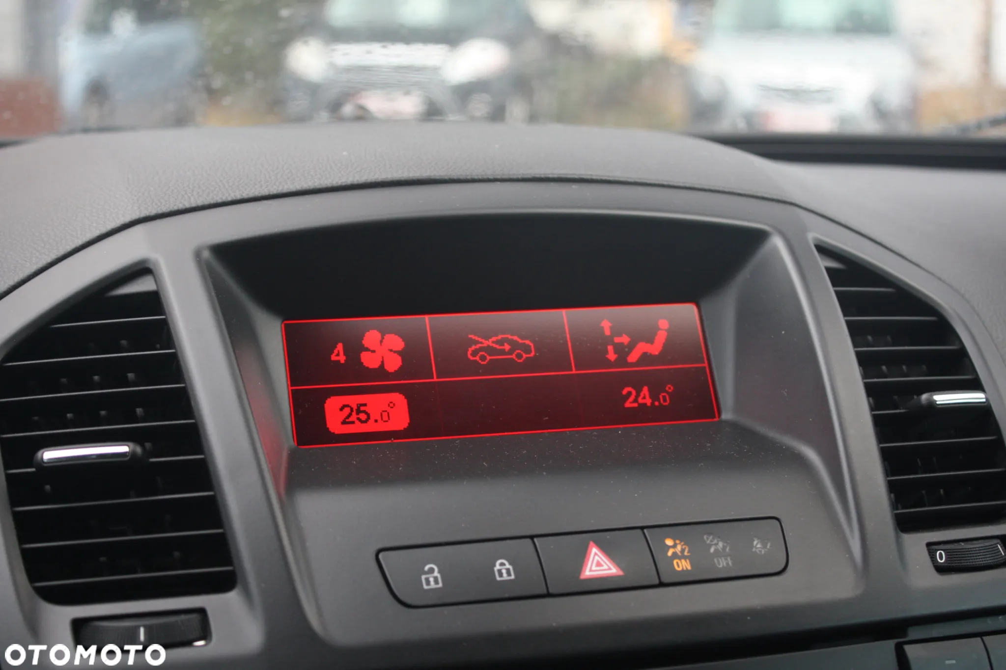 Opel Insignia 2.0 CDTI Cosmo - 26