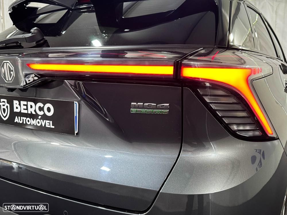 MG MG4 77 kWh Extended Range Luxury - 59