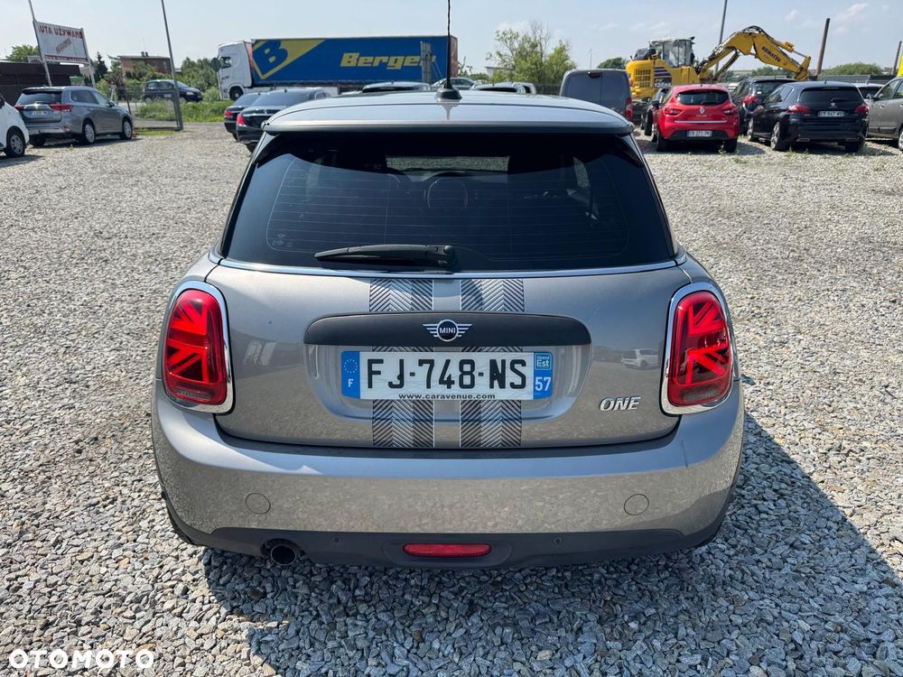 MINI ONE Blackyard - 4