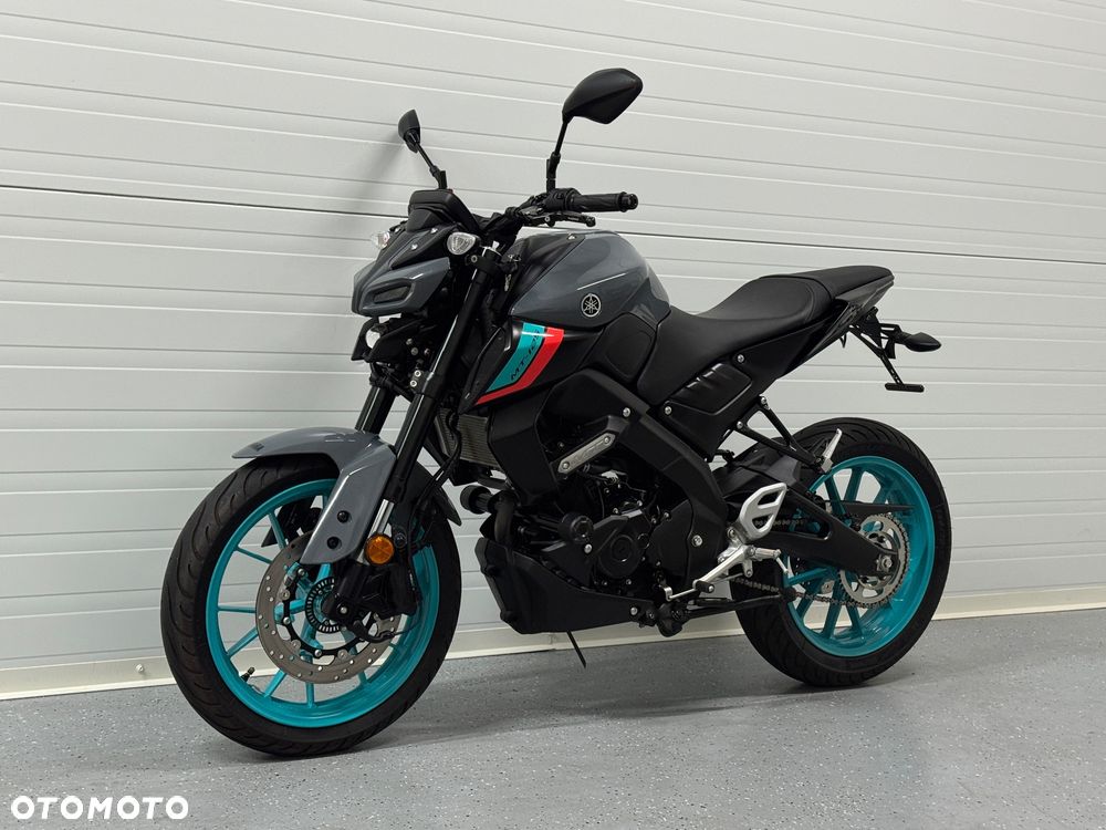 Yamaha MT - 16