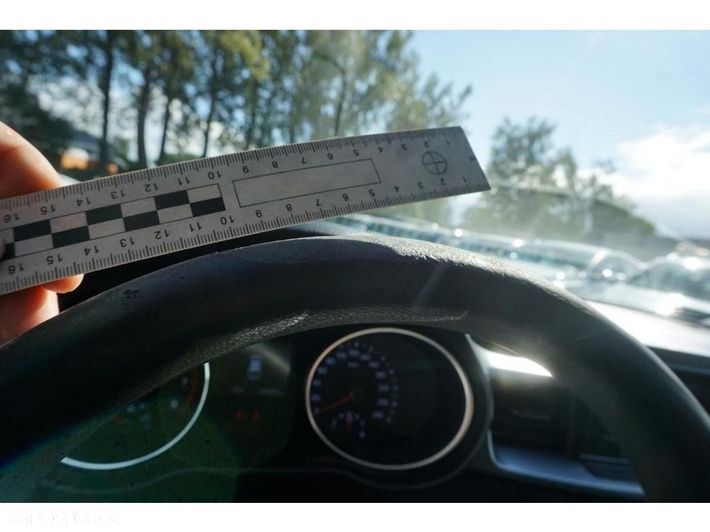 Kia Ceed - 18