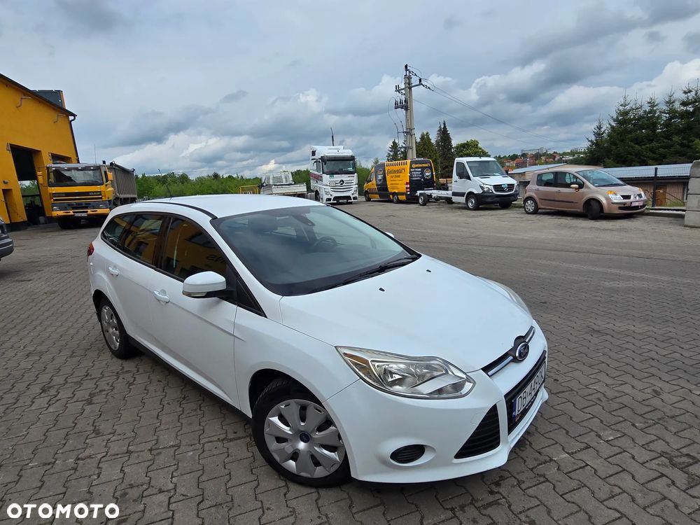 Ford Focus 1.6 TDCi Trend ECOnetic - 4