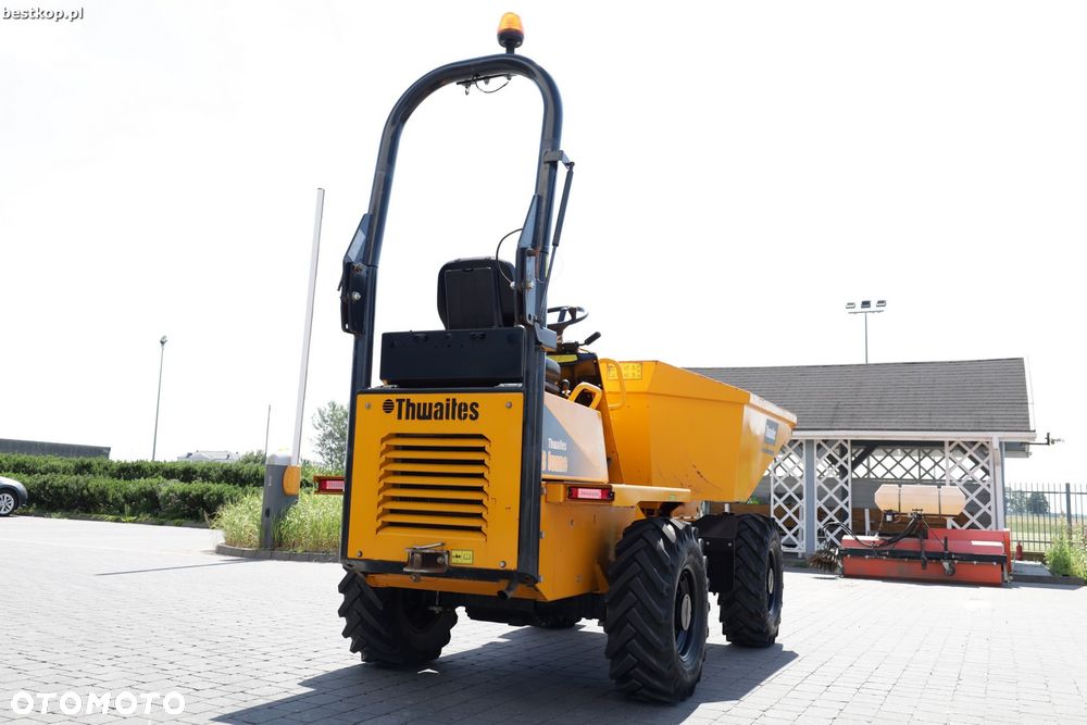 Thwaites MACH2080 3 tony - 4