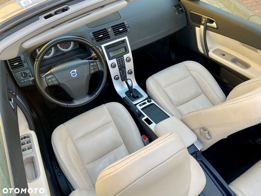 Volvo C70 T5 Summum - 24