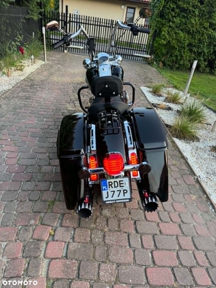 Harley-Davidson Touring Road King - 10
