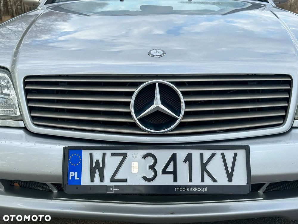 Mercedes-Benz SL - 17