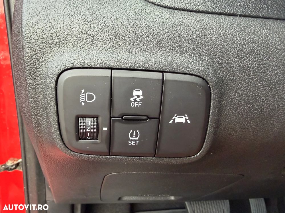 Hyundai i10 1.2 l 84 CP AMT Highway+ - 13