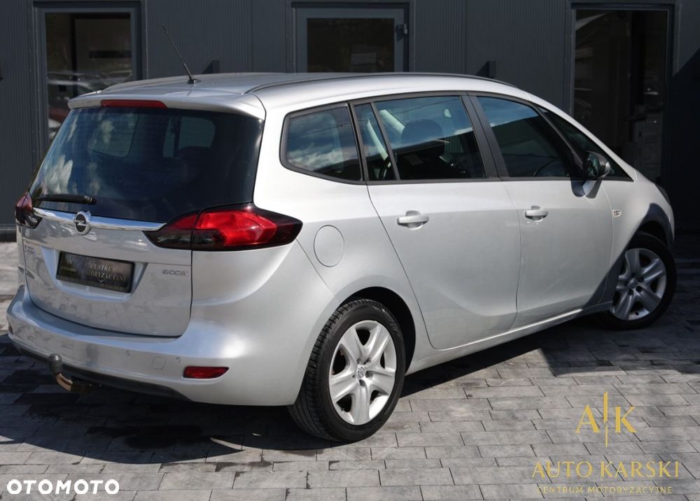 Opel Zafira - 8