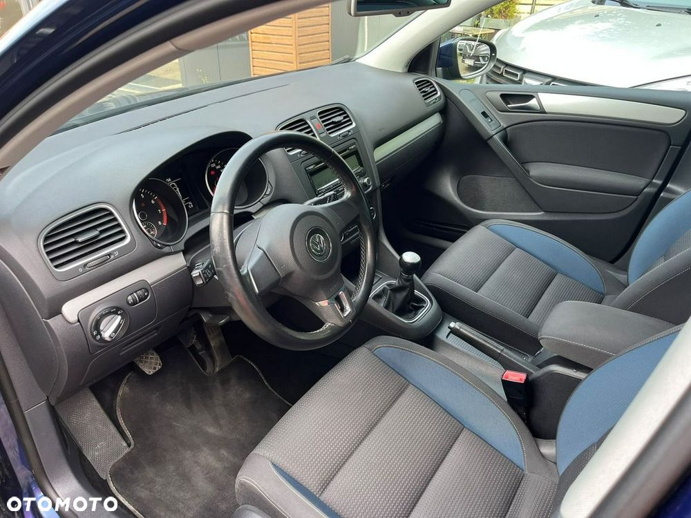 Volkswagen Golf - 9