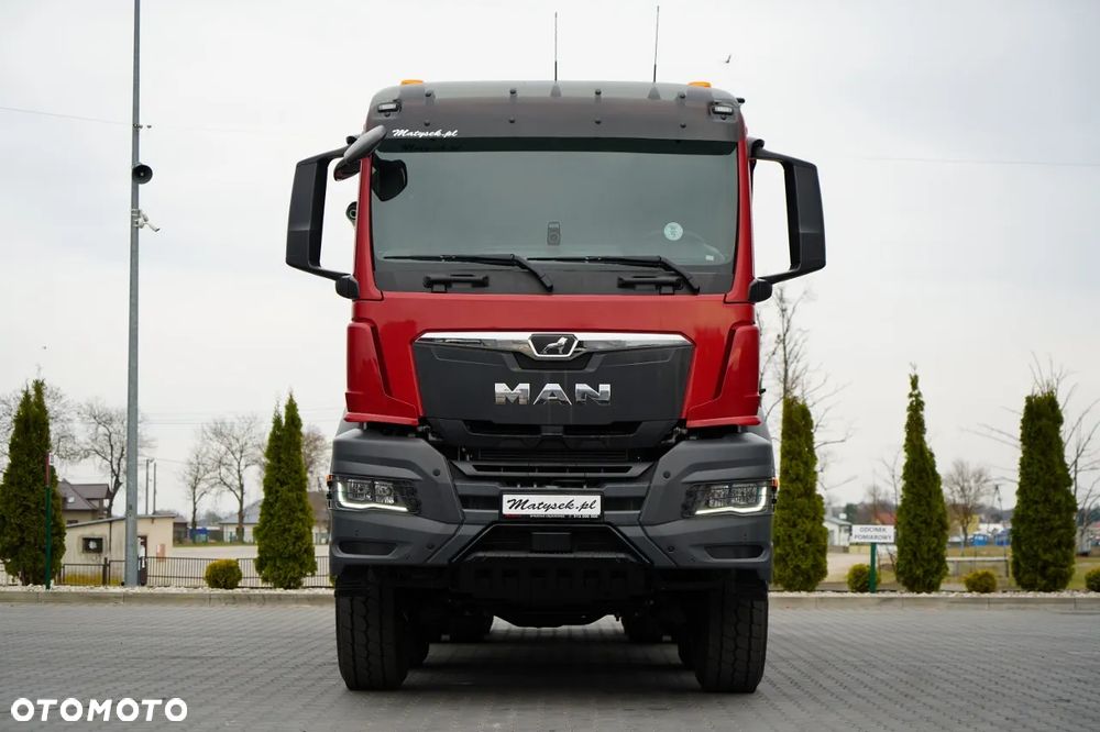 MAN TGS 41.480 / 8X8 / WYWROTKA / 21,5M3 / AUTOMAT / FABRYCZNIE NOWY / BOGATE WYPOSAŻENIE / DOSTĘPNY OD RĘKI / 2026 - 13