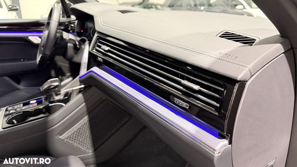 Volkswagen Touareg V6 TSI eHybrid PHEV R - 35