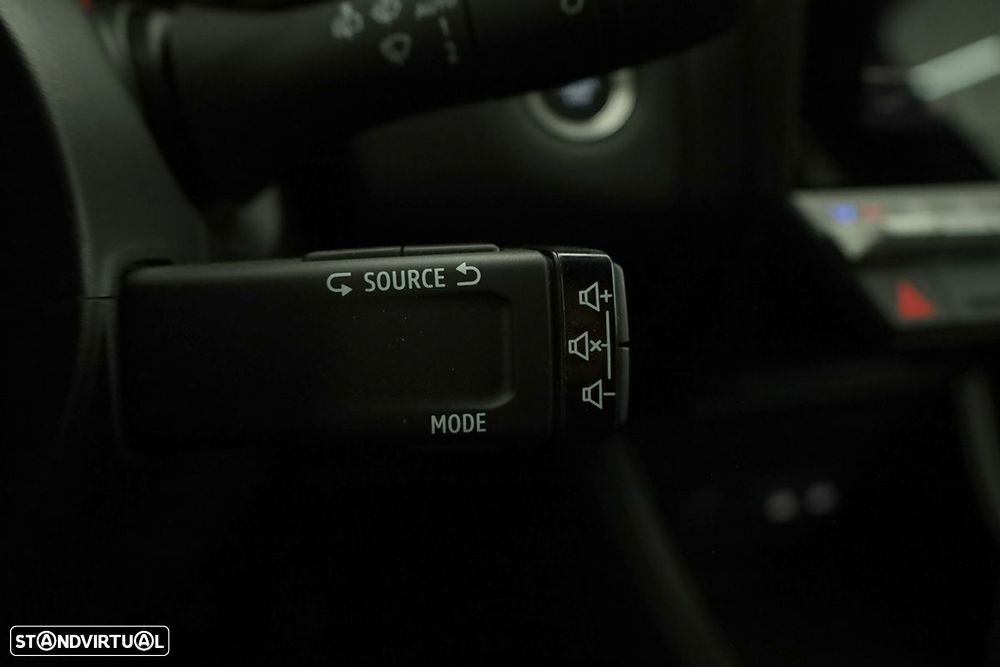 Renault Captur 1.0 TCe Techno Bi-Fuel - 17